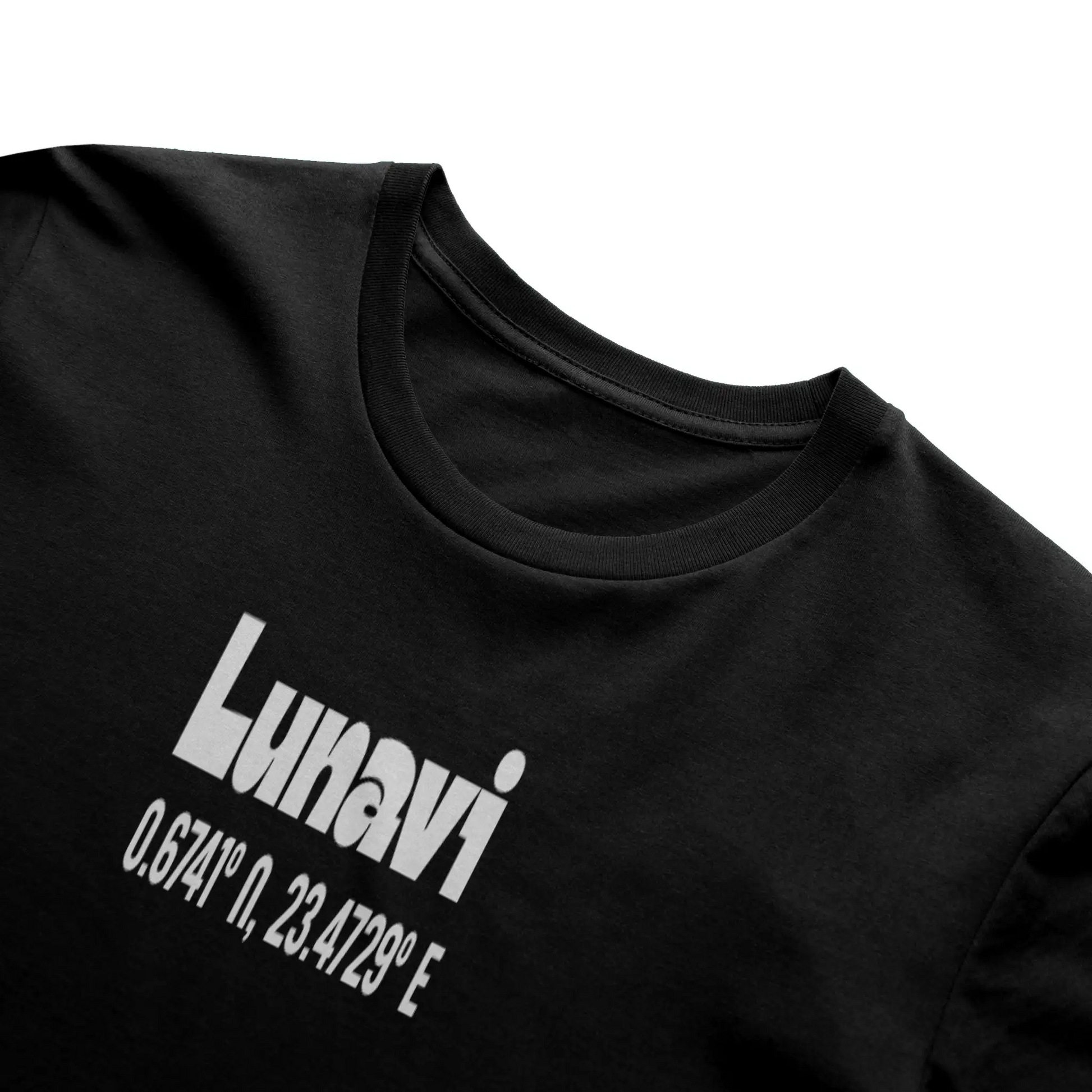 LUNAVI Shadow Tee